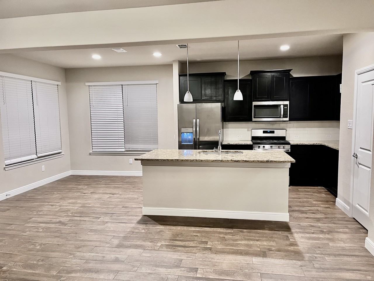 500 Frenchpark Dr #NA - Photo 3 of 9