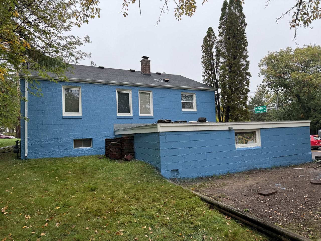 424 W Arrowhead Rd #NA - Photo 3 of 12