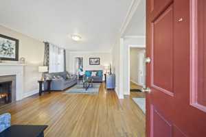featured image of 1307 S Indianapolis Ave #NA