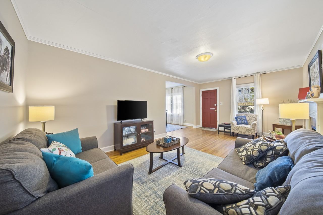 1307 S Indianapolis Ave #NA - Photo 3 of 26