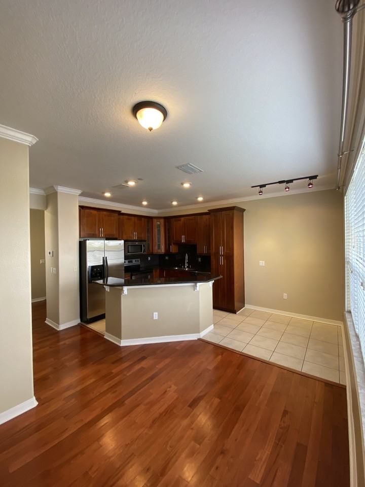 2517 Lexington Oak Dr - Photo 6 of 16