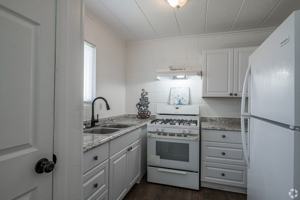 featured image of 1220 Adams Ave #3