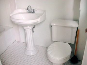 13 Becket St #2 - Photo 4 of 18