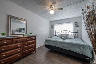 1220 Adams Ave #4 - Photo 1 of 1