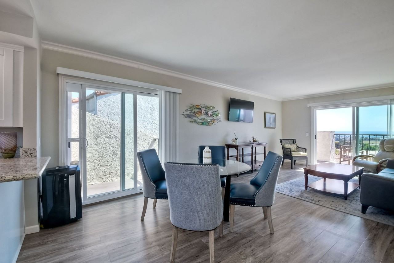 6677 Paseo Del Norte #B - Photo 4 of 22