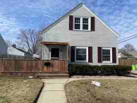 3521 S Logan Ave #UPPER - Photo 1 of 1