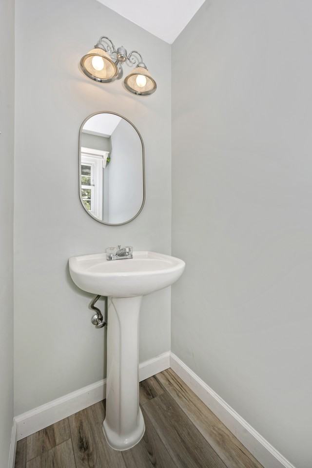 1473 Chatham Ct - Photo 2 of 23