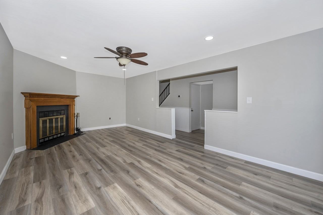 1473 Chatham Ct - Photo 6 of 23