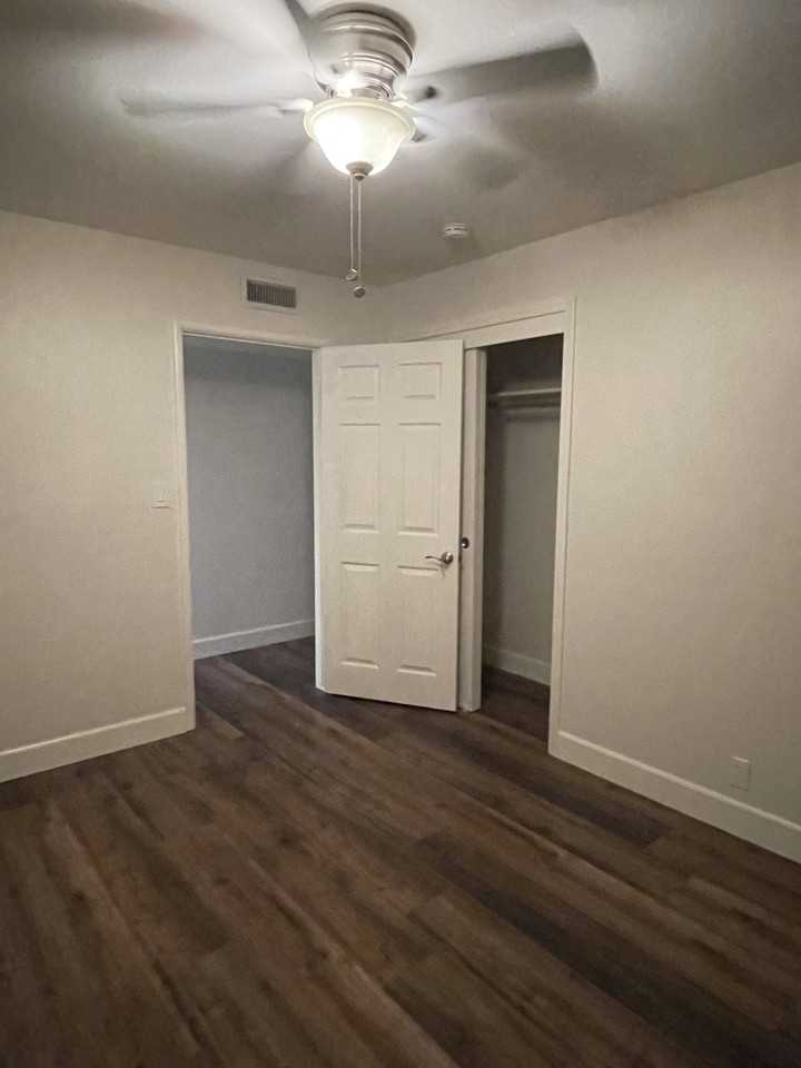 1111 Wayne Drive #NA - Photo 6 of 11