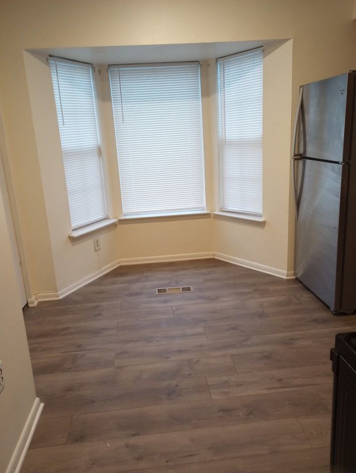 3518 Princess Caroline Ct #NA - Photo 5 of 15