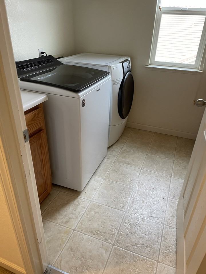 968 Heartland Dr #B - Photo 2 of 19