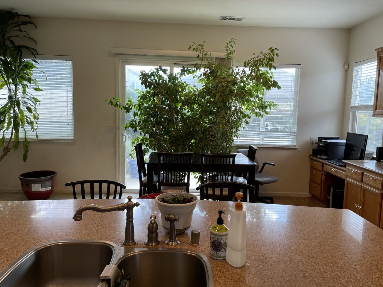 968 Heartland Dr #B - Photo 5 of 19