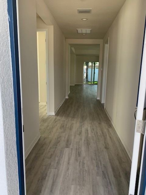 2082 Paragon Cir W #NA - Photo 6 of 17