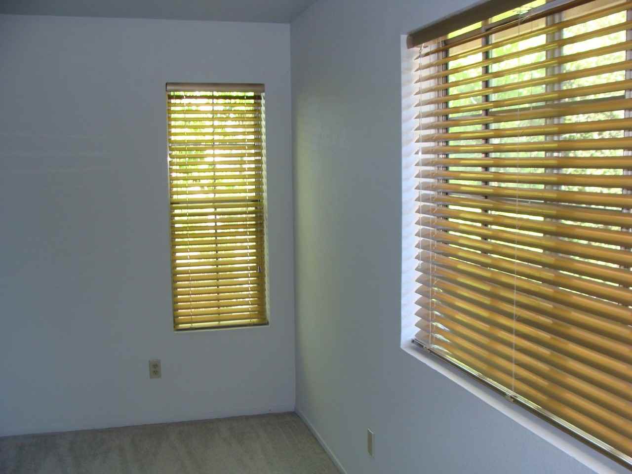 3130 Cambridge Rd #1 - Photo 4 of 7