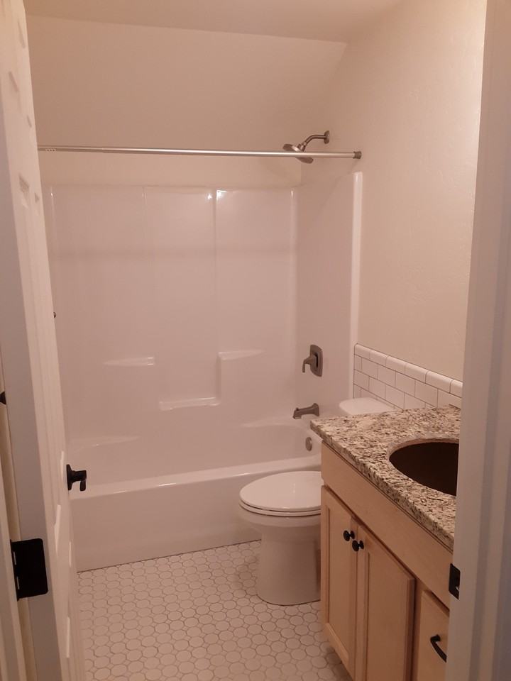 2441 Newburg Rd #3 - Photo 3 of 3