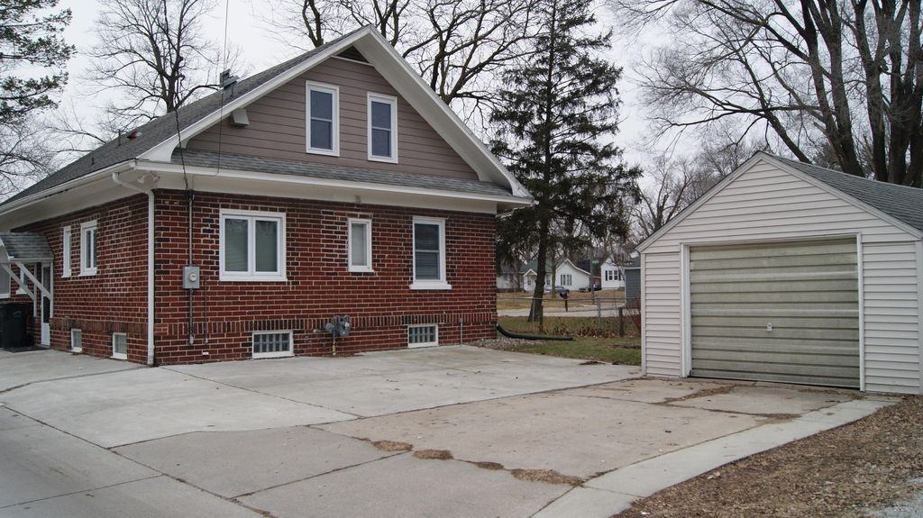 2521 Little St #NA - Photo 3 of 33