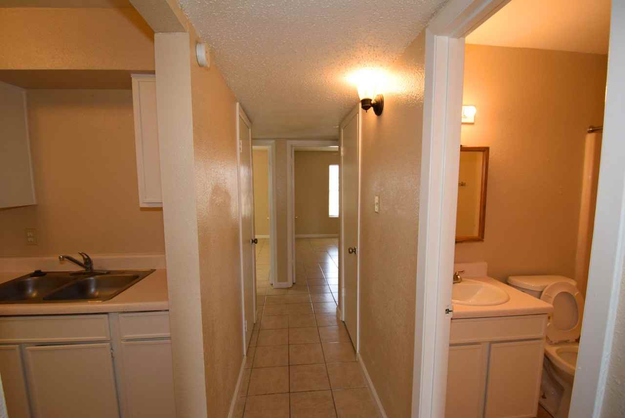 2725 Waldron Rd #14 - Photo 6 of 12