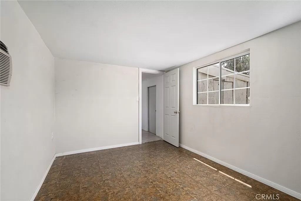 1500 E San Rafael Dr #NA - Photo 6 of 9