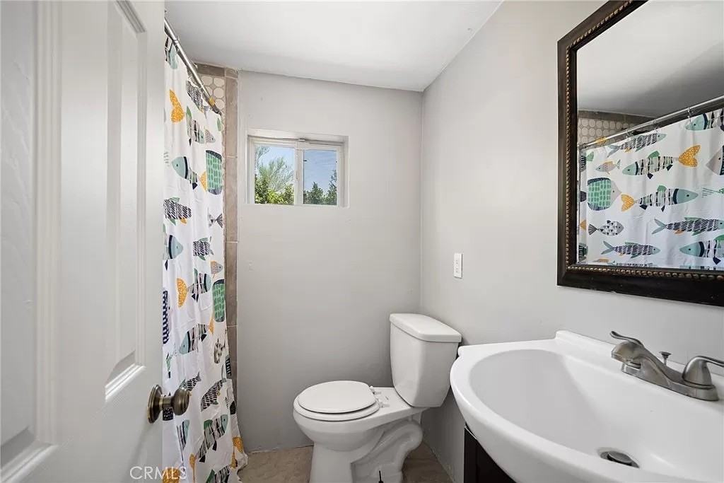 1500 E San Rafael Dr #NA - Photo 7 of 9