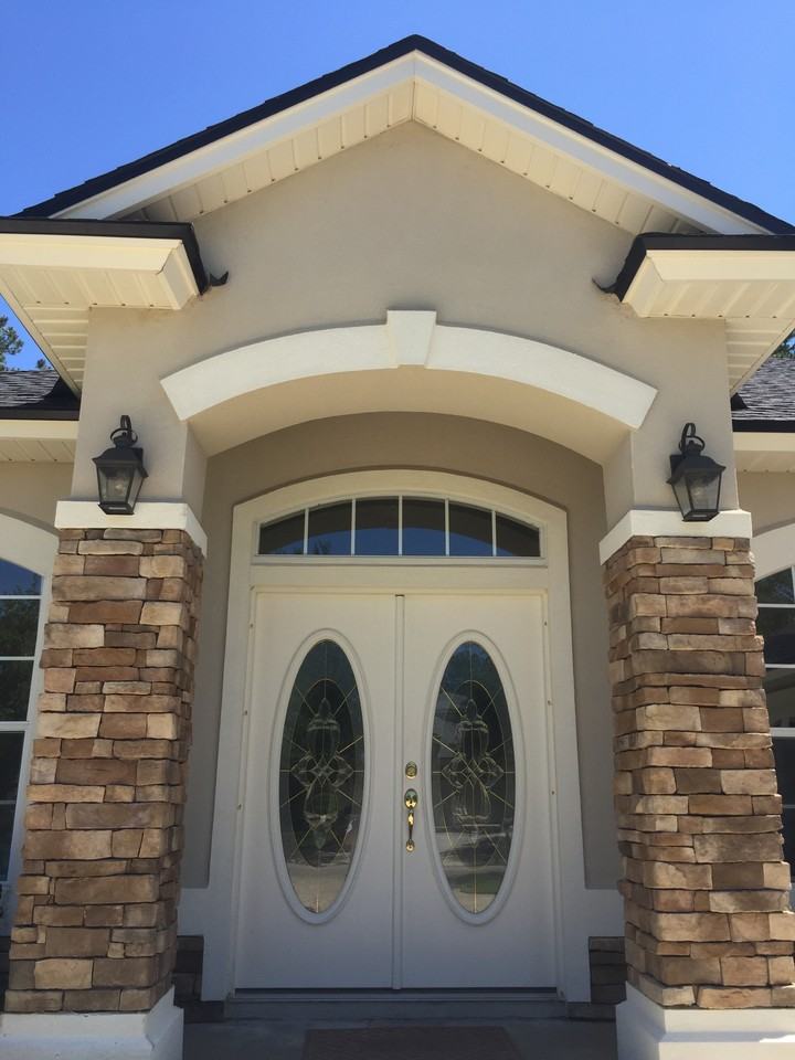 1464 Barrington Circle #NA - Photo 2 of 50