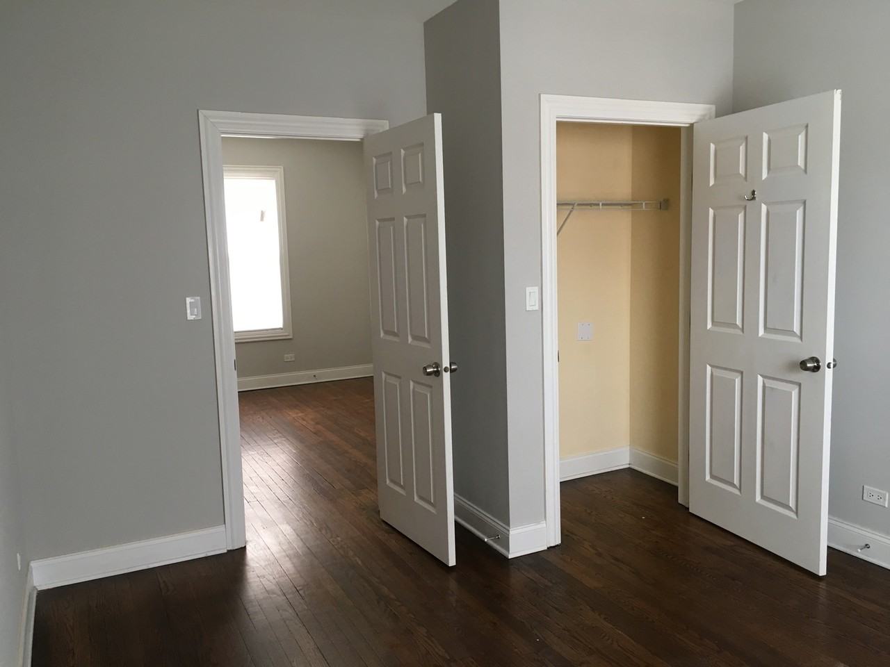 4004 N Hamlin Ave #1S - Photo 5 of 16