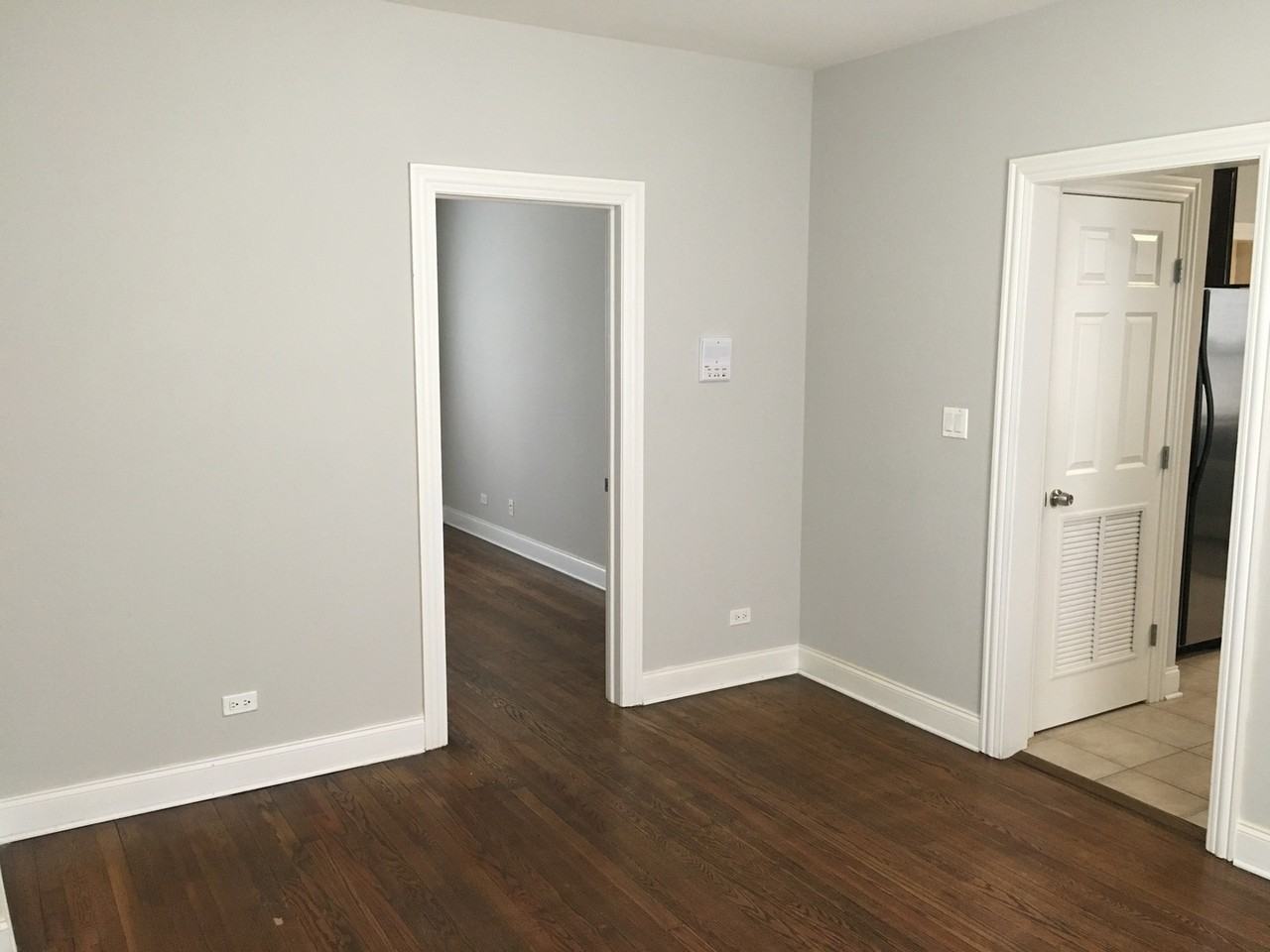 4004 N Hamlin Ave #1S - Photo 6 of 16