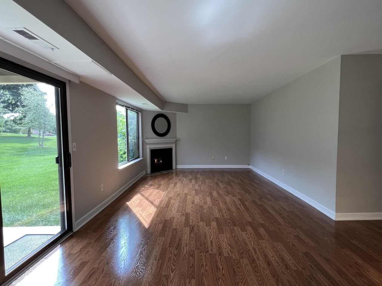 225 Briarcrest Dr #202 - Photo 5 of 15