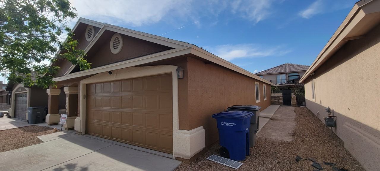 12339 Sombra Grande Dr #NA - Photo 3 of 30