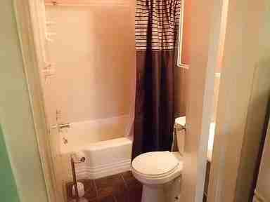 1101 Philadelphia Ave #7 - Photo 2 of 4