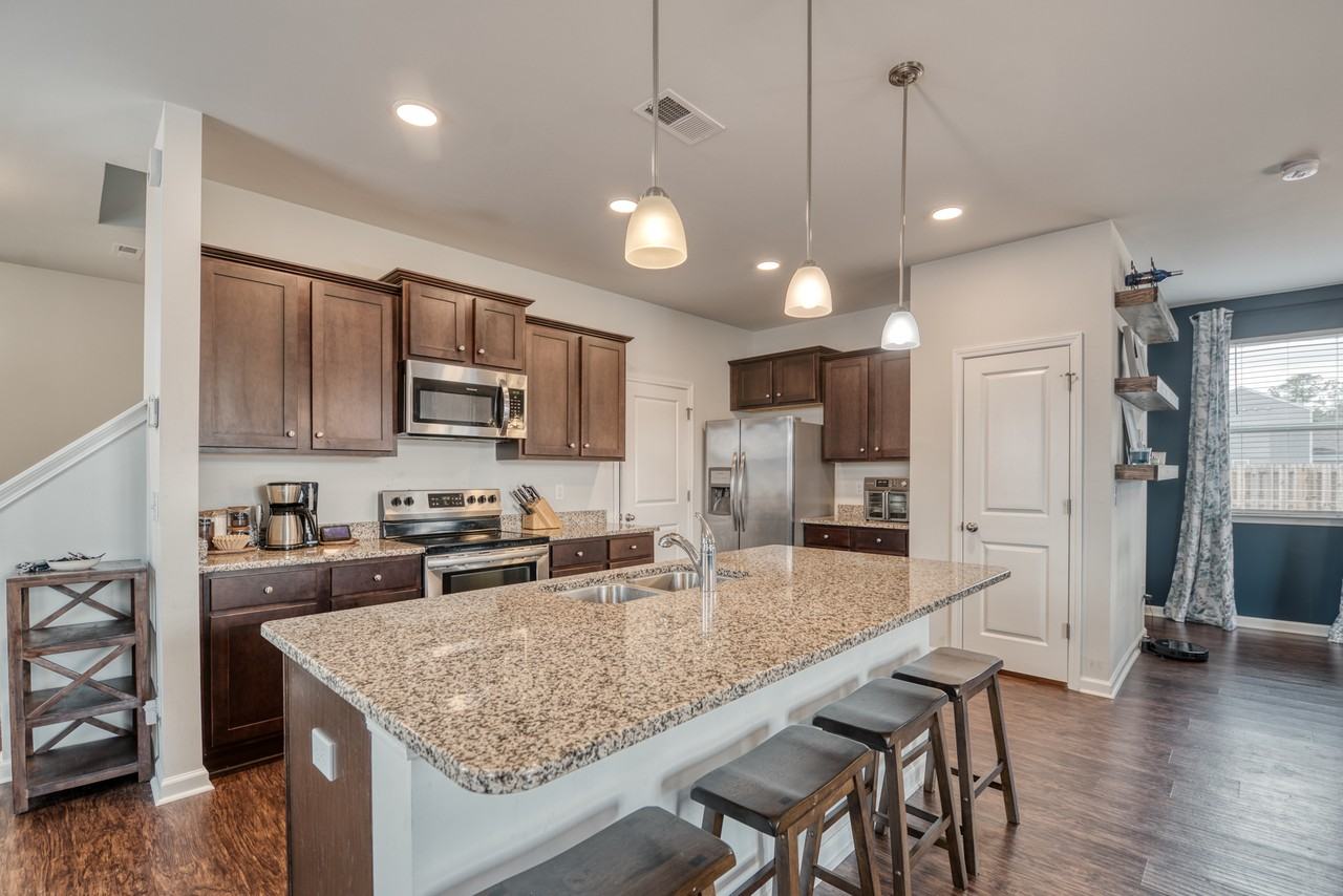802 Lenox Dr #NA - Photo 2 of 37