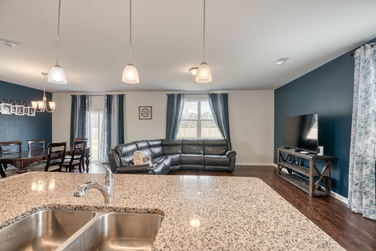 802 Lenox Dr #NA - Photo 3 of 37