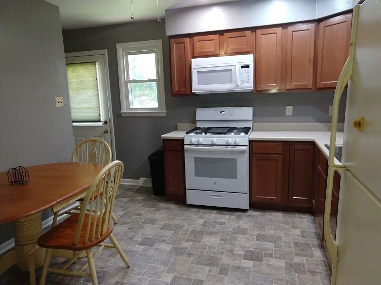 610 Carpenter St #NA - Photo 3 of 13