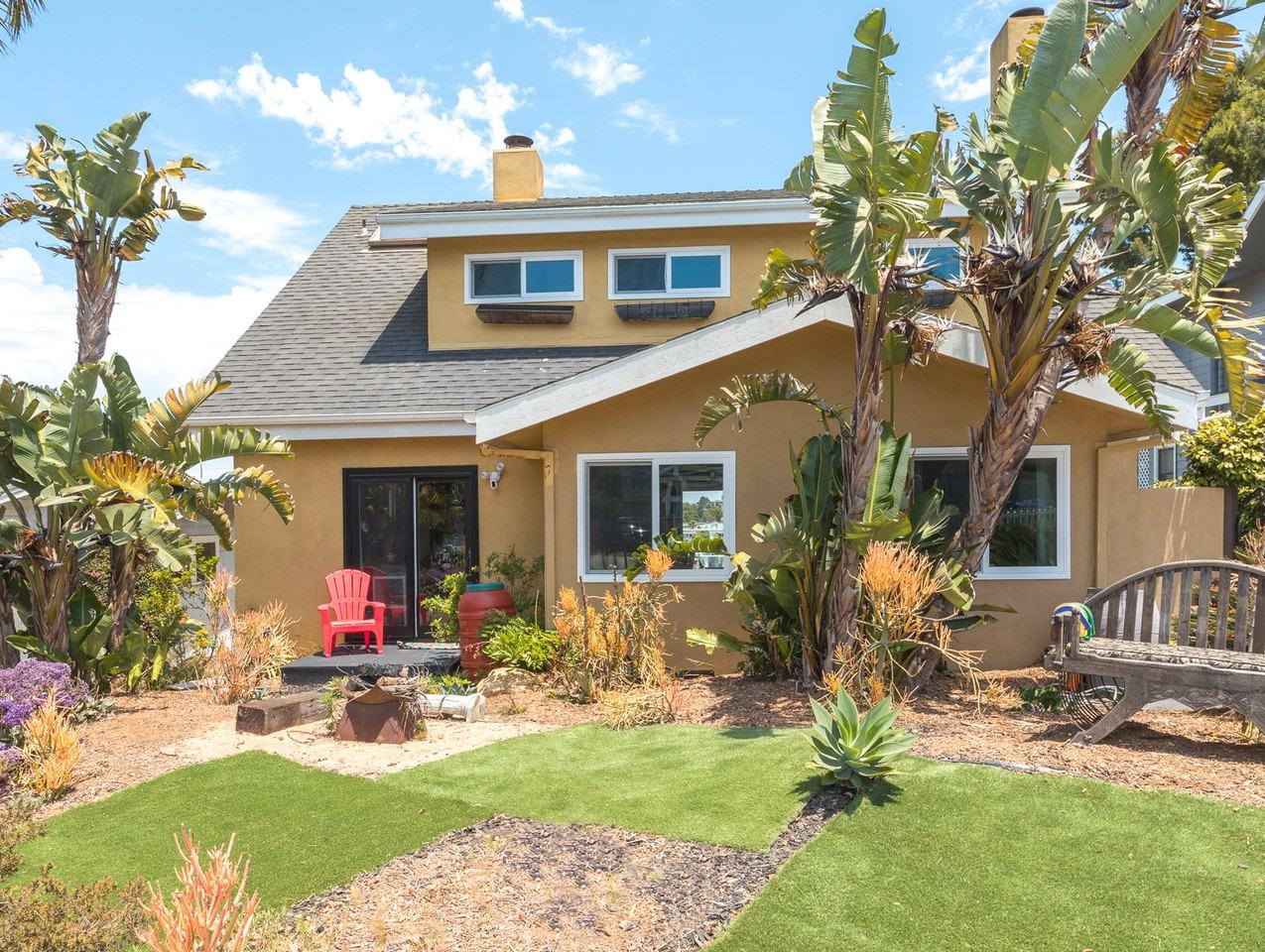 416 Virginia St - Photo 3 of 50