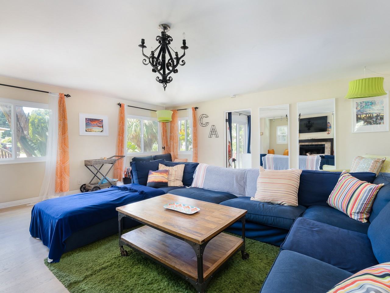 416 Virginia St - Photo 5 of 50