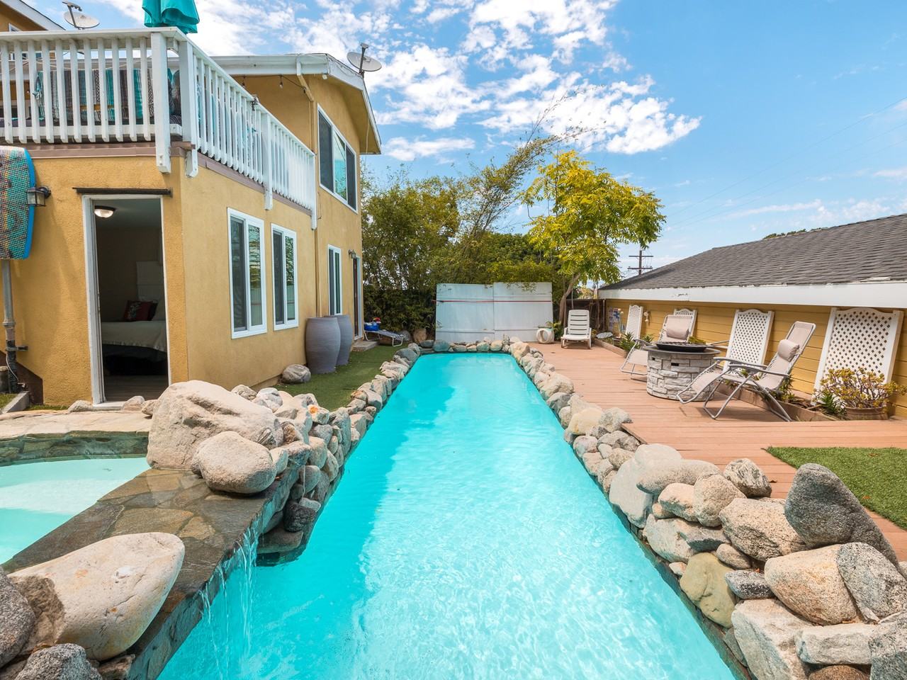 416 Virginia St - Photo 5 of 50