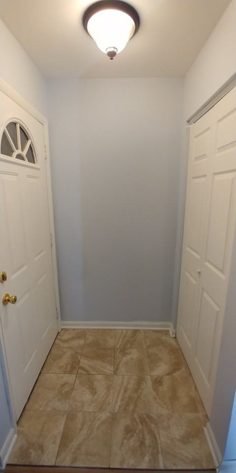 1968 Kenilworth Cir #F - Photo 4 of 19