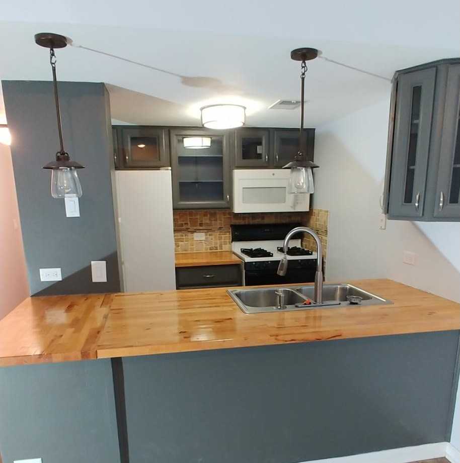 1968 Kenilworth Cir #F - Photo 6 of 19