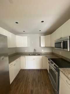 1201 Dinwiddie Ave - Photo 4 of 11