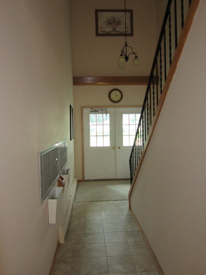 114 Stimpson St #1 - Photo 6 of 16