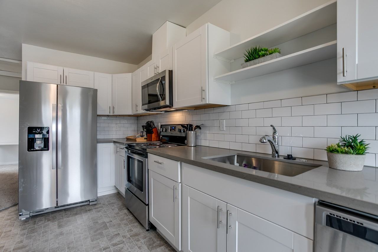 3901 S Angel Pl #A - Photo 2 of 9