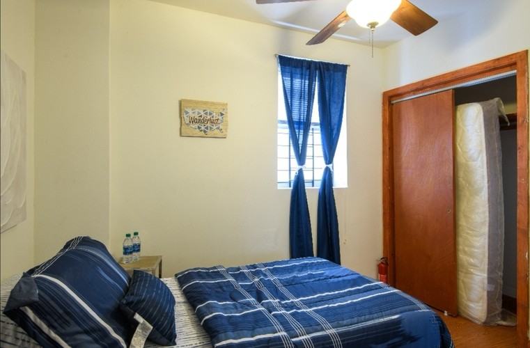 1728 W Diamond St #1B - Photo 7 of 9