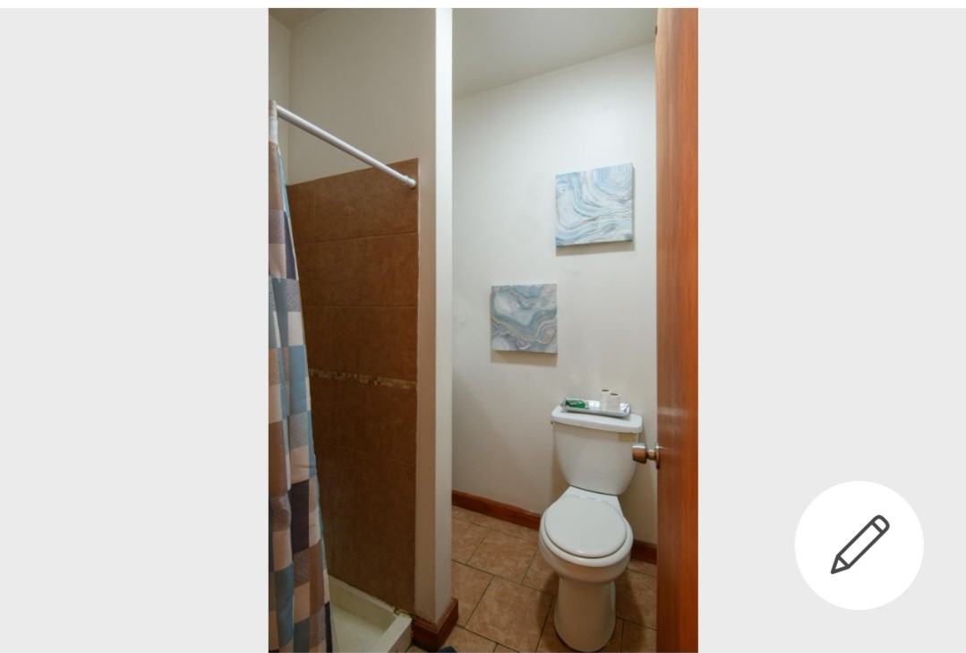 1728 W Diamond St #1A - Photo 3 of 9