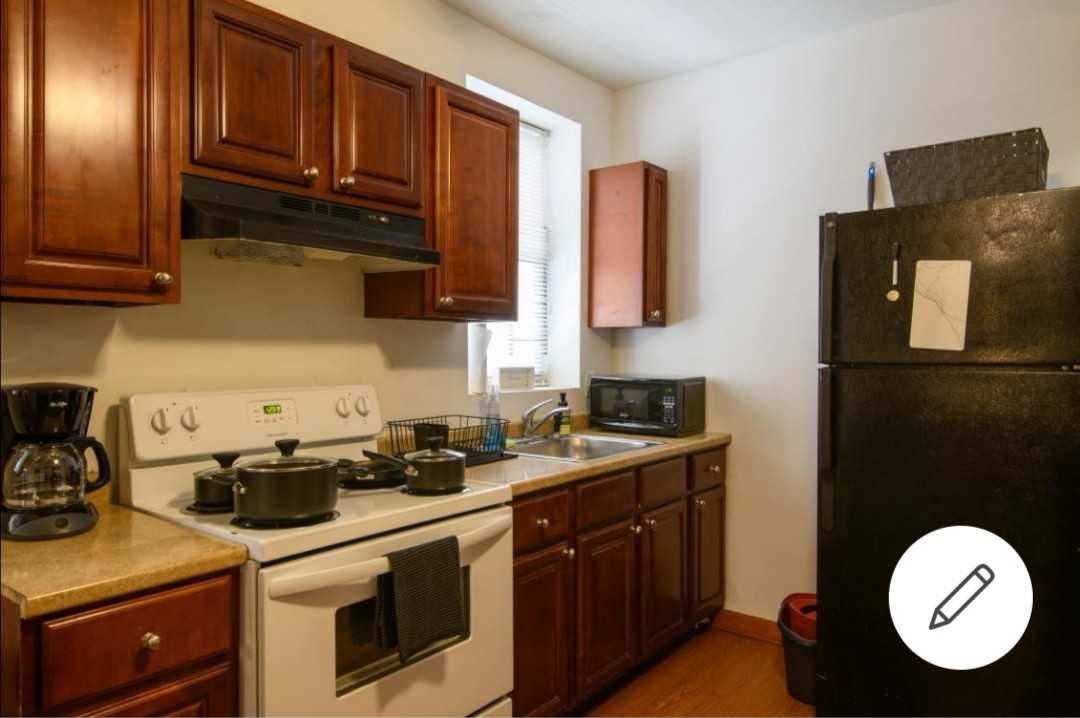 1728 W Diamond St #1A - Photo 4 of 9