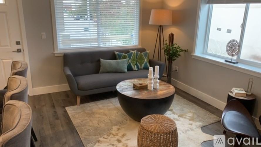 2229 Colby Ave #203 - Photo 7 of 15