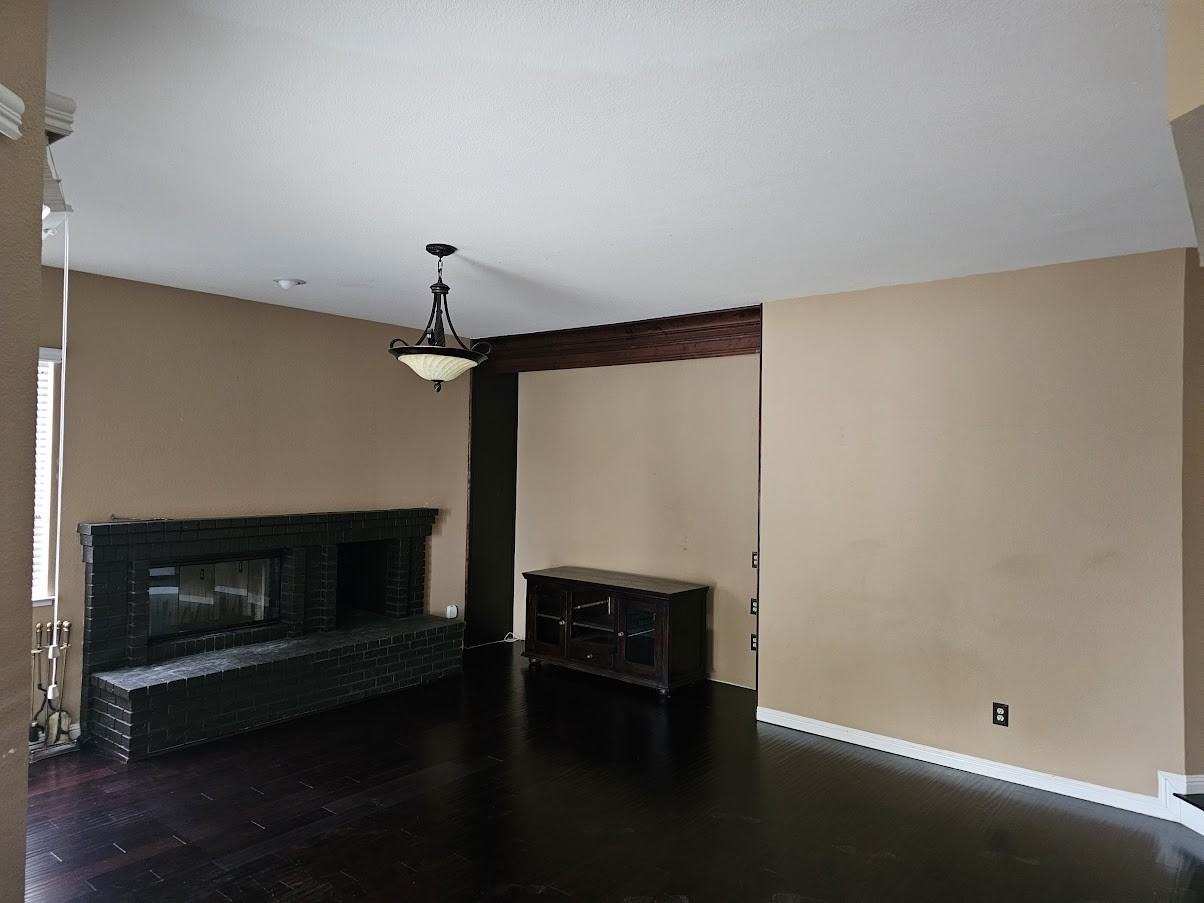 2431 Pinehurst Court #NA - Photo 7 of 38