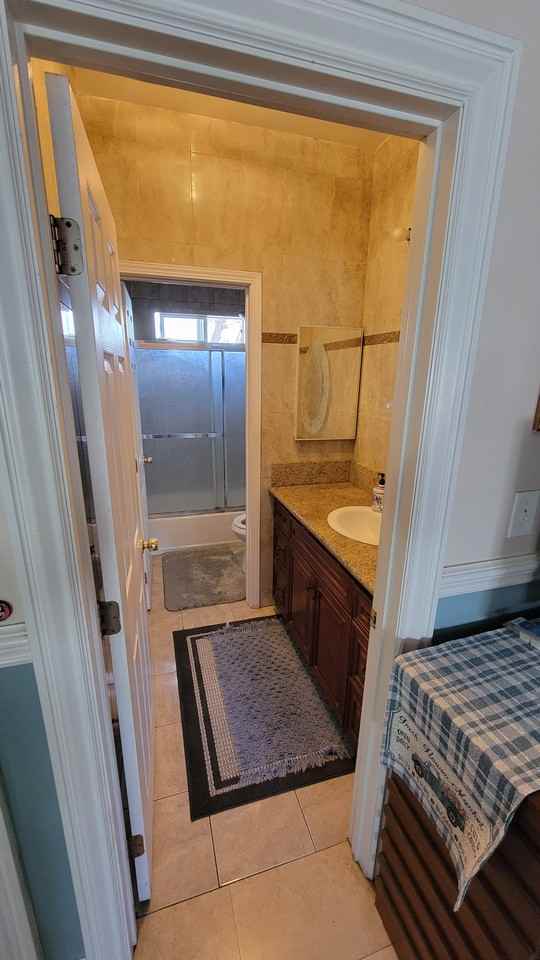 1236 E 9th St #NA - Photo 5 of 12