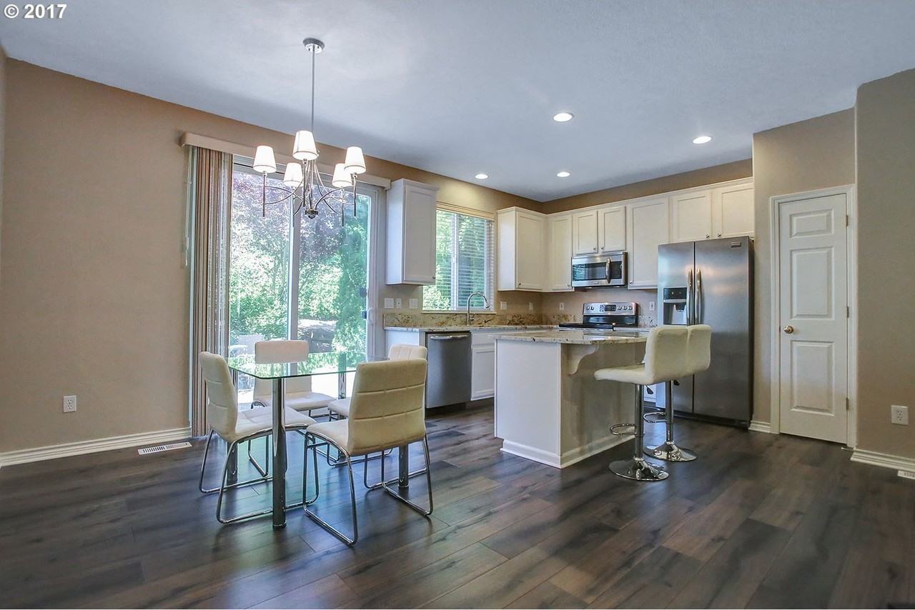 20238 Hoodview Ave #NA - Photo 2 of 21