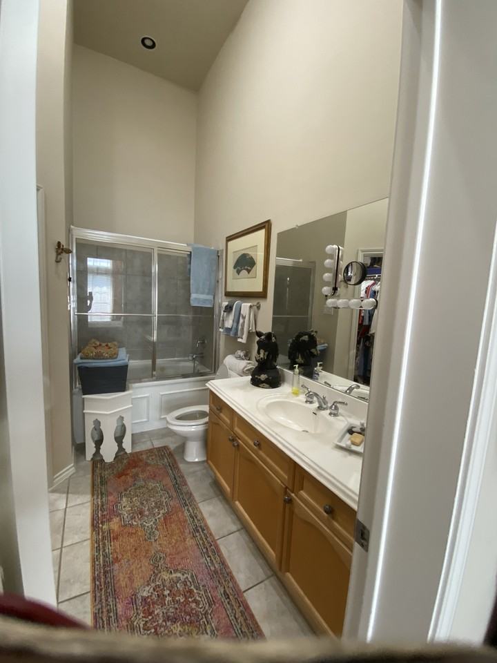 2918 Ranch Road 620 N #204 - Photo 4 of 22