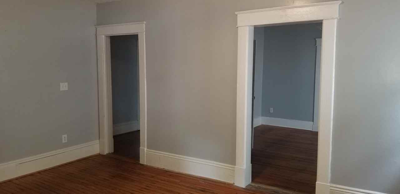 708 Florence St #NA - Photo 2 of 12