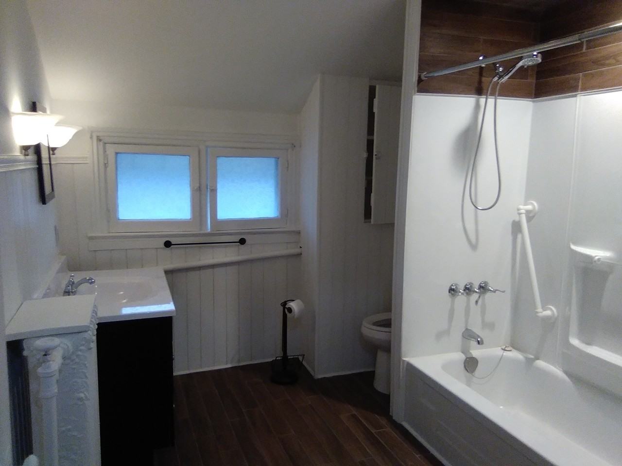 St Clair Ave W & Oakwood Ave - Photo 6 of 14